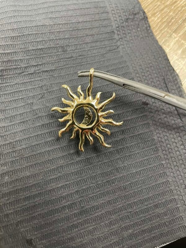 Collier soleil lune or nordique