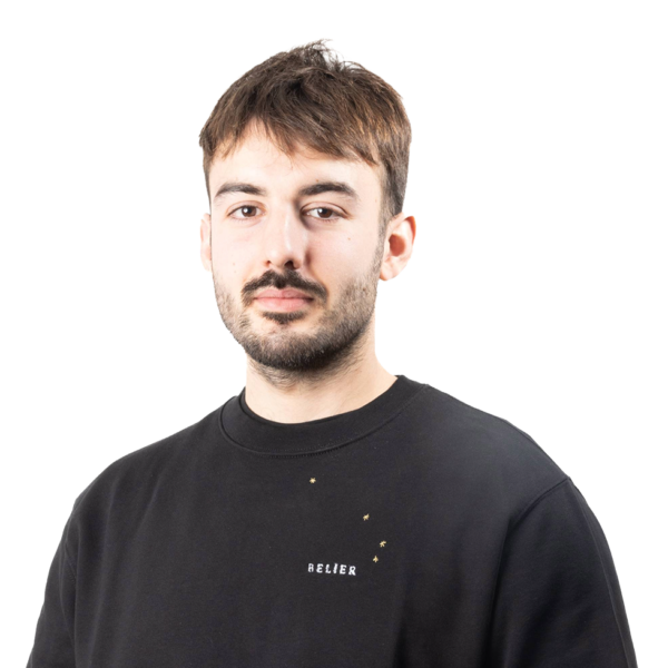 Pull brodé unisexe signe bélier